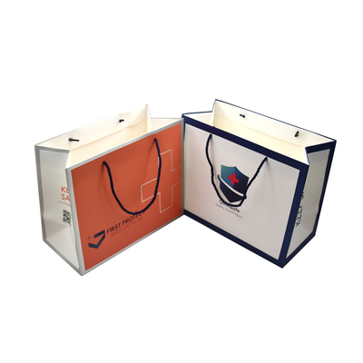 Impresión por transferencia térmica en bolsas de transporte personalizadas para soluciones de marketing B2B efectivas