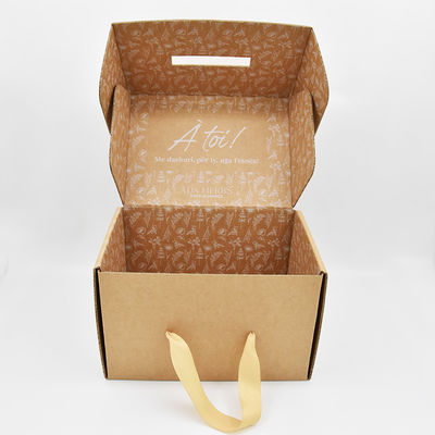 Caja de zapatos acanalada del arte