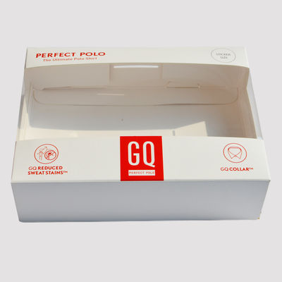 Ropa plegable que empaqueta la caja